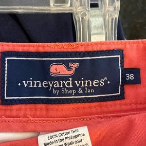 Vineyard Vines mens shorts